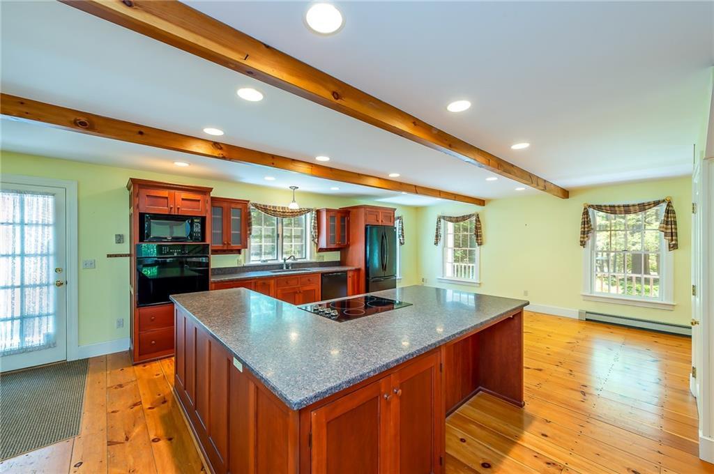 21 Neil's Point Road Harpswell, ME 04079 - Photo 16 of 35 Photo