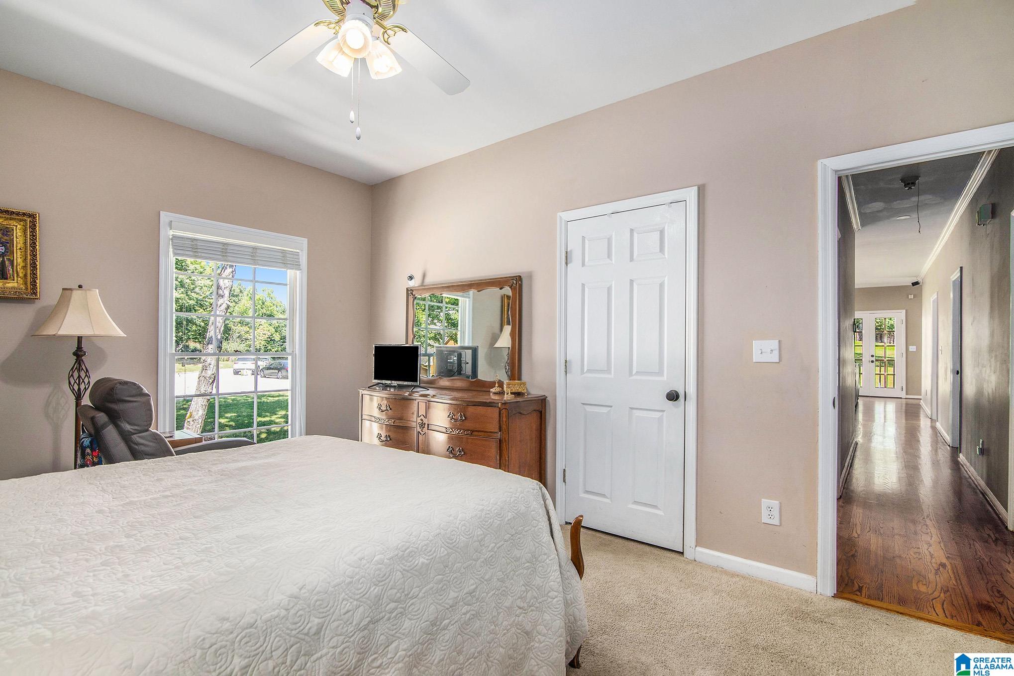 308 Regina Circle Birmingham, AL 35244 - Photo 29 of 42