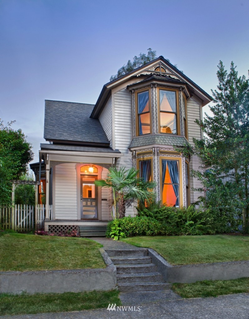 911 North 36th Street Seattle, WA 98103 - Photo 1 of 1