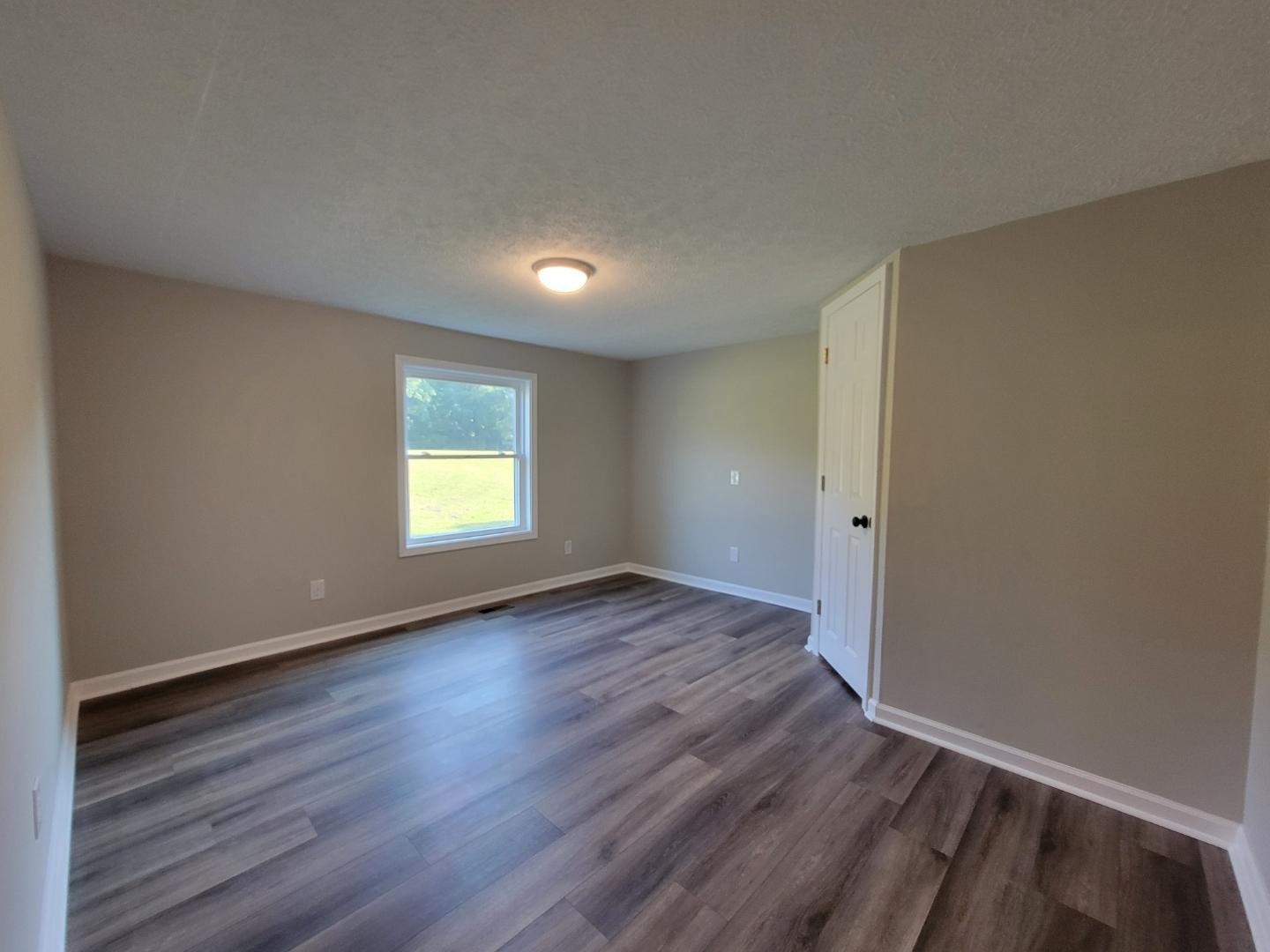 1277 Promise Land Road Charlotte, TN 37036 - Photo 40 of 45 Gallery Image 40
