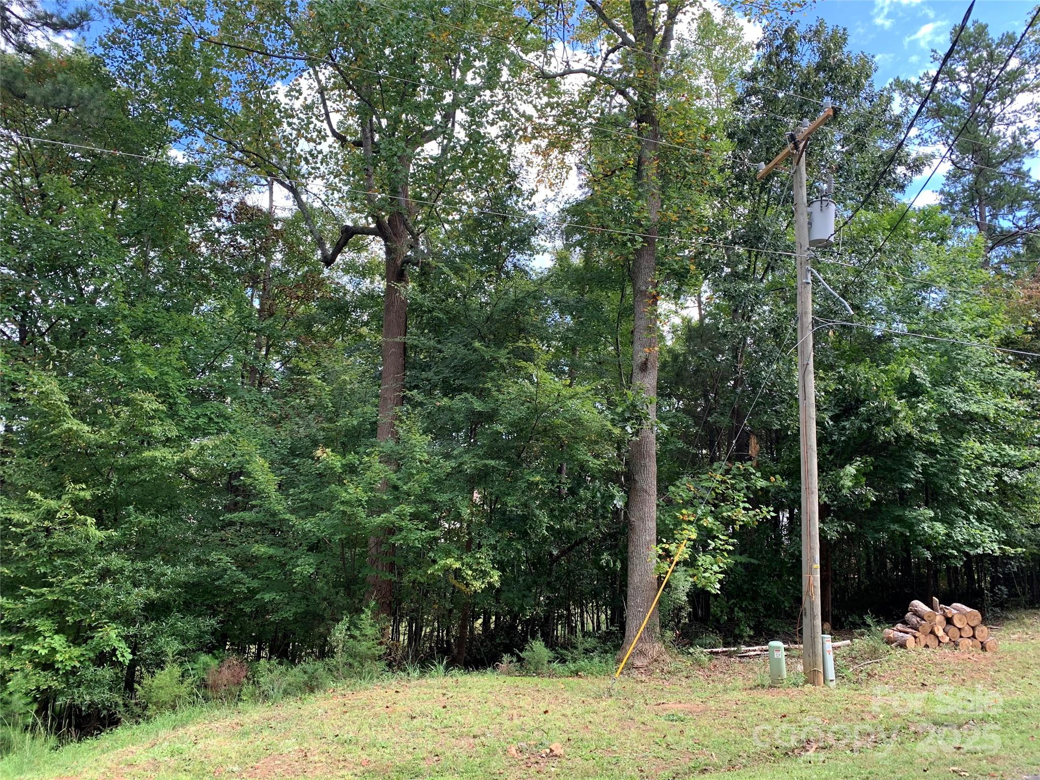 11816 Timber Ridge Road Charlotte, NC 28213 - Photo 2 of 4 Gallery Image 2