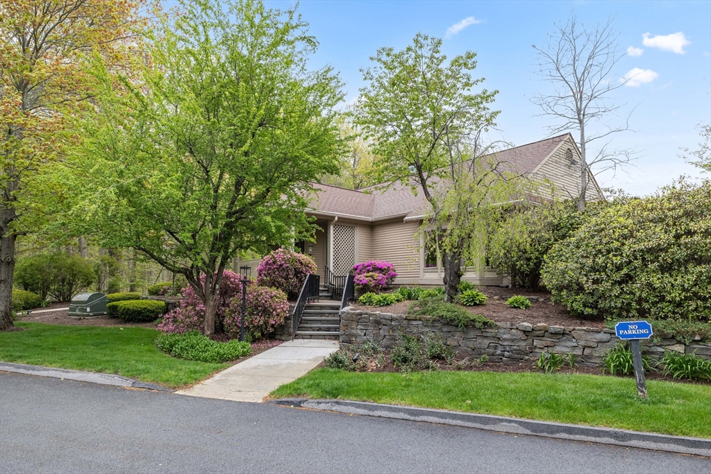 770 Salisbury Street, Unit 346 Worcester, MA 01609 - Photo 25 of 26