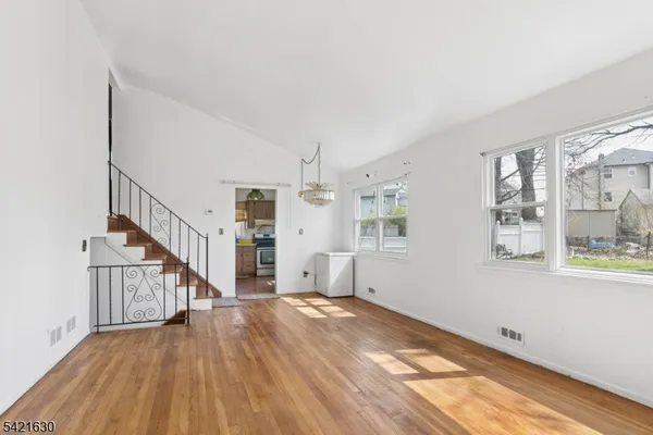$560,000 | 16 Hart Place, Union, NJ 07083