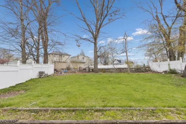$560,000 | 16 Hart Place, Union, NJ 07083