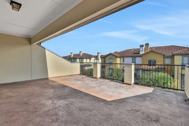 $2,800 | 12 Tassia Lane, Pasadena, TX 77058