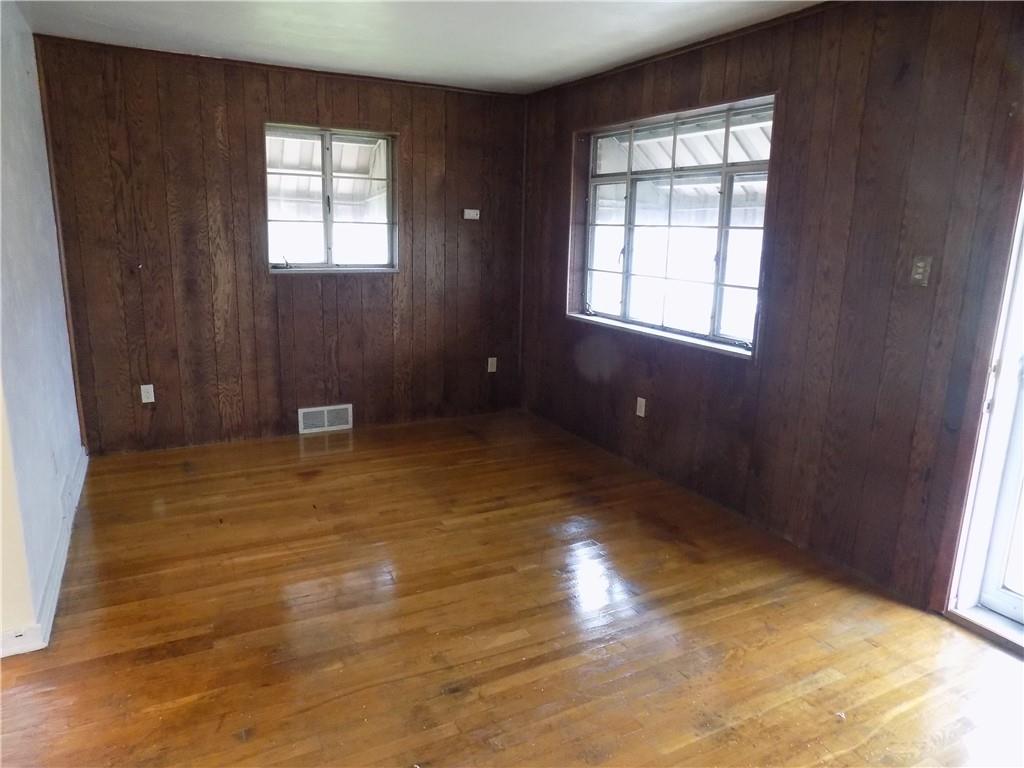 811 Lamont Street McKees Rocks, PA 15136 - Photo 8 of 20 a view of an empty room with a window
