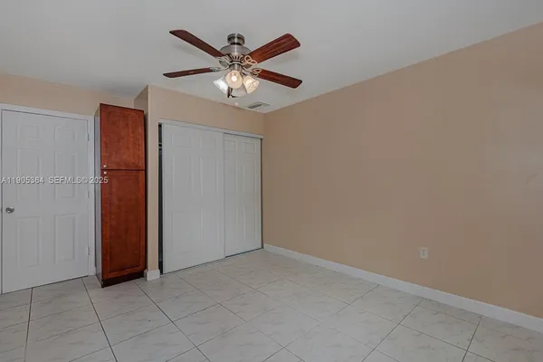 $3,500 | 401 Southwest 76th Terrace, North Lauderdale, FL 33068