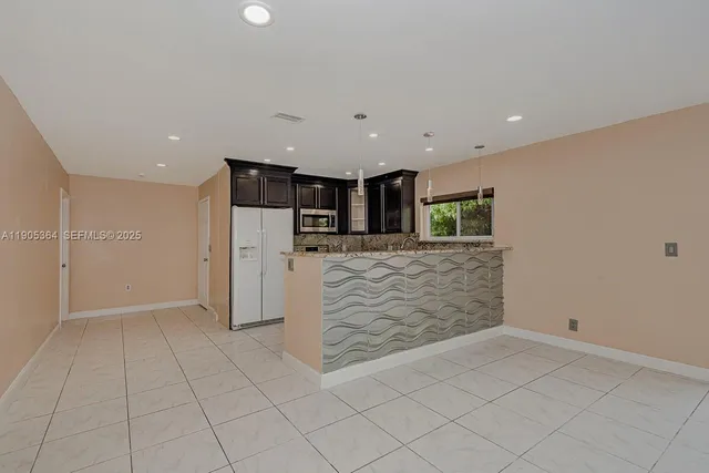 $3,500 | 401 Southwest 76th Terrace, North Lauderdale, FL 33068