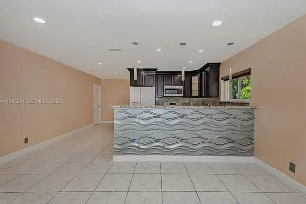 $3,500 | 401 Southwest 76th Terrace, North Lauderdale, FL 33068