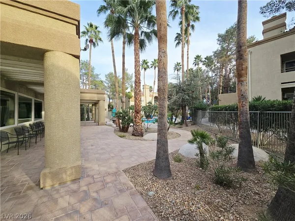 $1,506 | 3145 East Flamingo Road, Unit 2080, Las Vegas, NV 89121