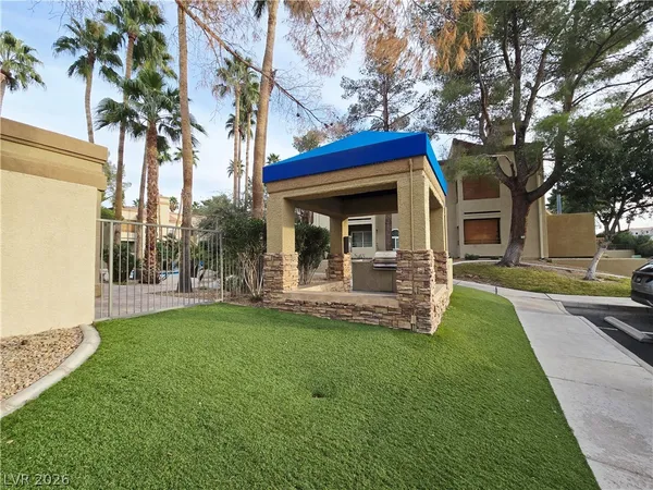 $1,506 | 3145 East Flamingo Road, Unit 2080, Las Vegas, NV 89121