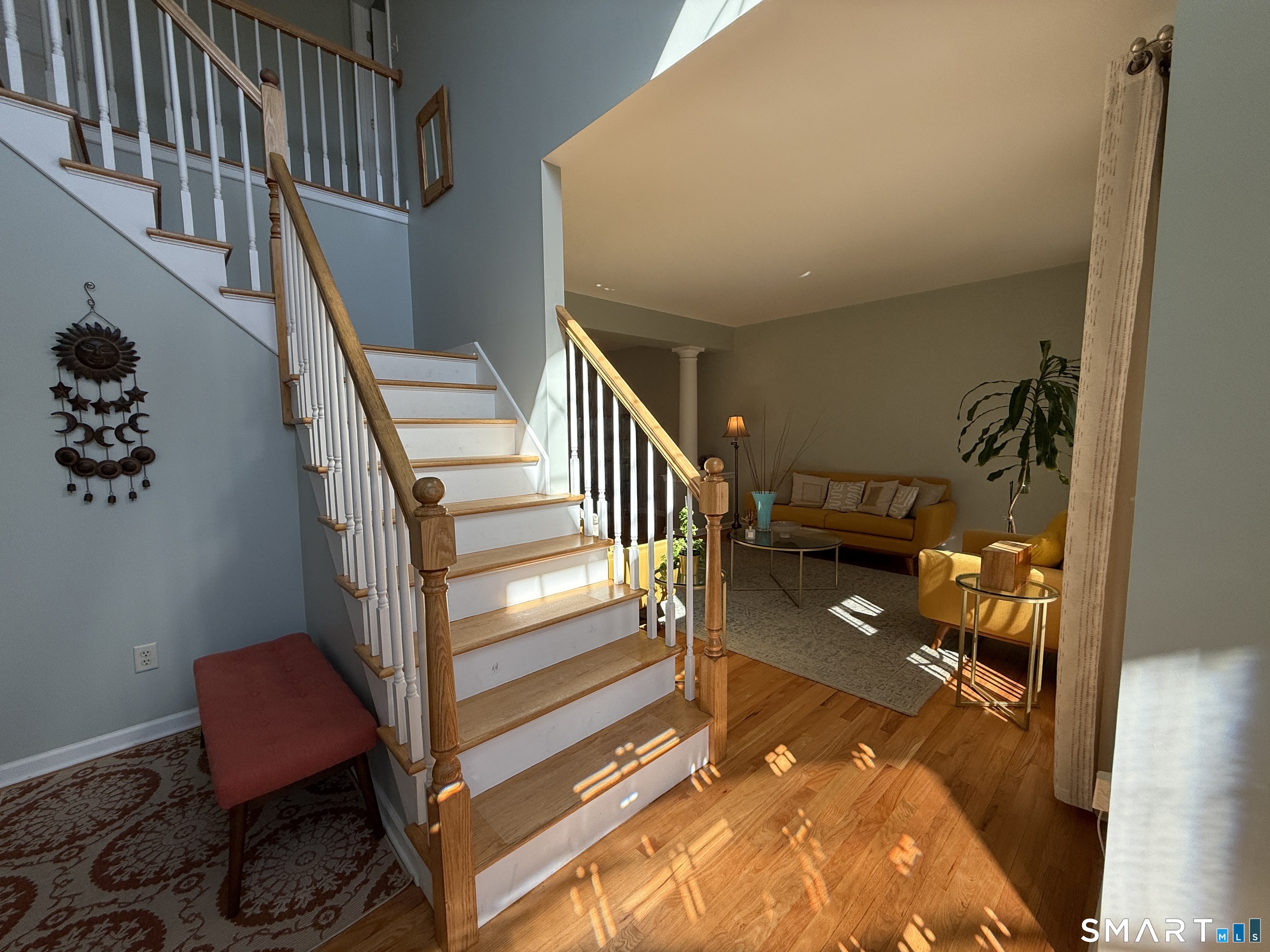 36 Country Lane Bethany, CT 06524 - Photo 3 of 39