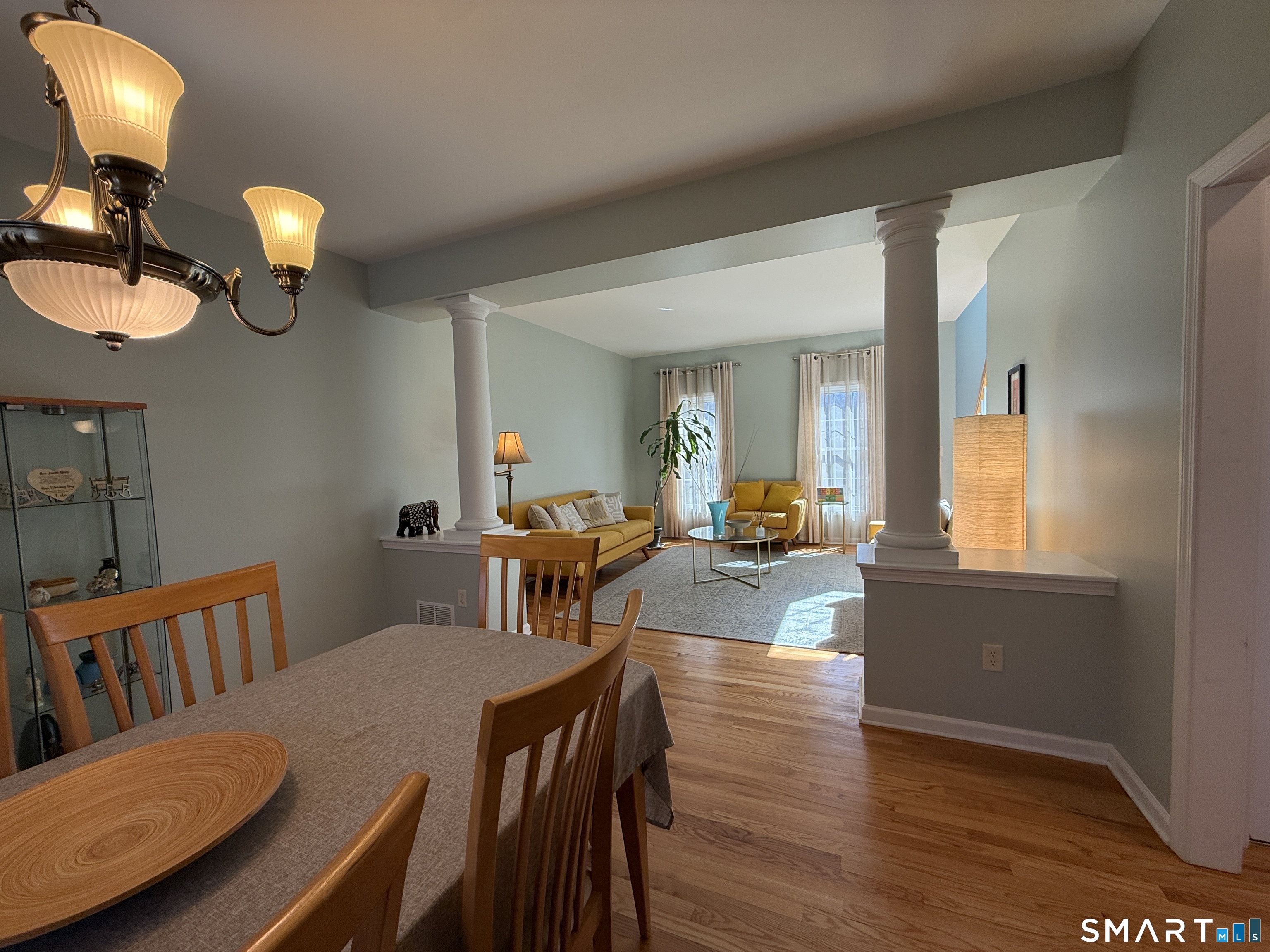 36 Country Lane Bethany, CT 06524 - Photo 5 of 39