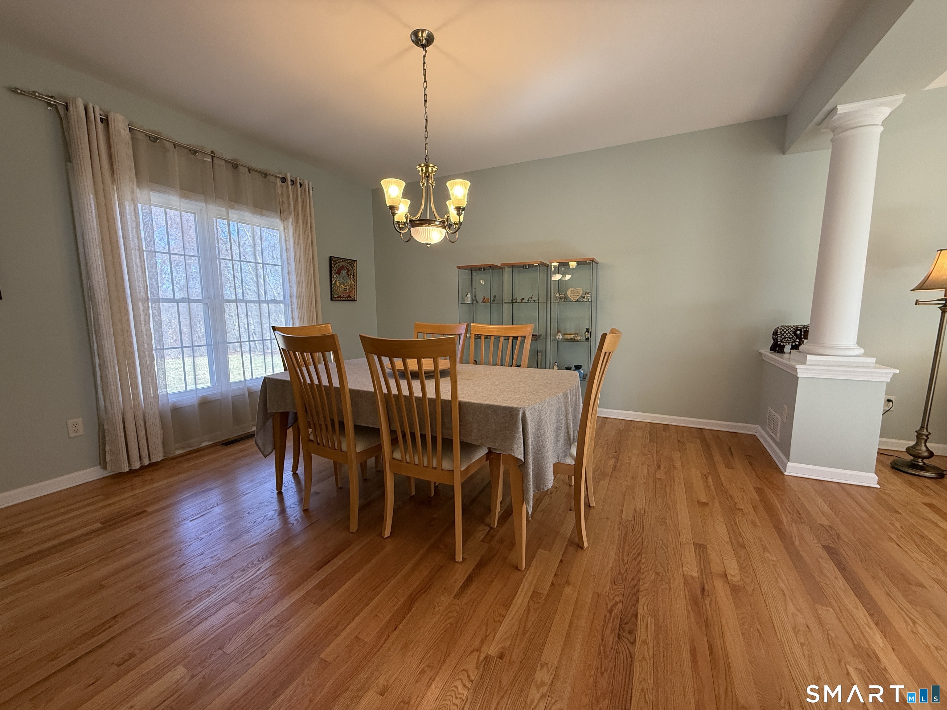 36 Country Lane Bethany, CT 06524 - Photo 8 of 39