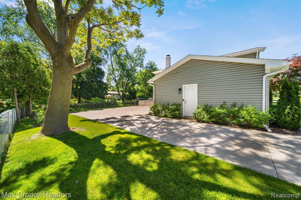 3775 Quarton Road Bloomfield Hills, MI 48302 - Photo 30 of 51 Gallery Image 30