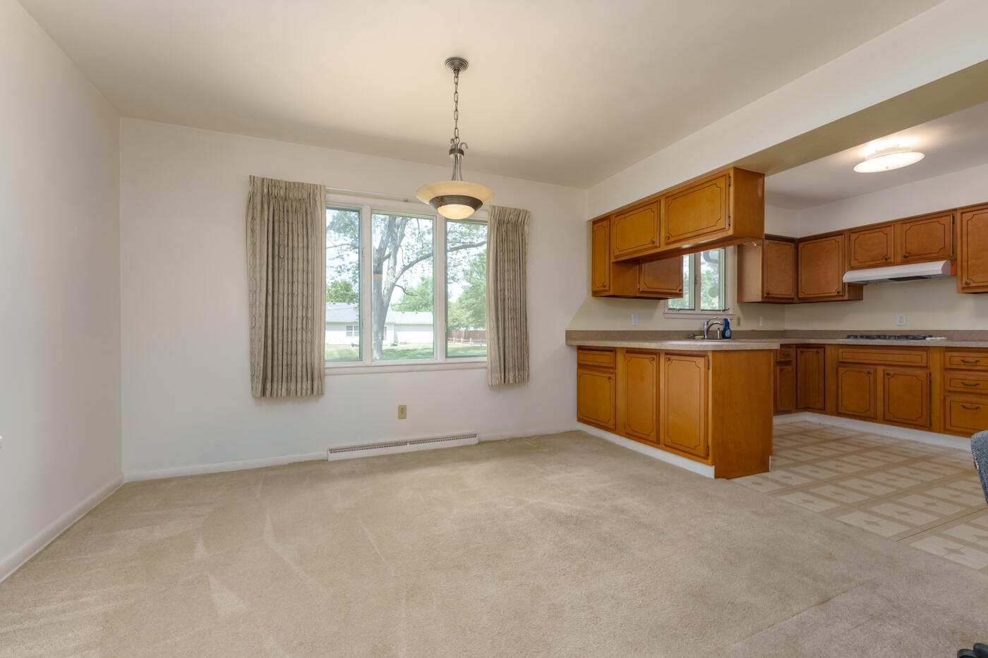 4208 Romence Road Portage, MI 49024 - Photo 6 of 35 Romence_Rd_4208_Portage_49024-5