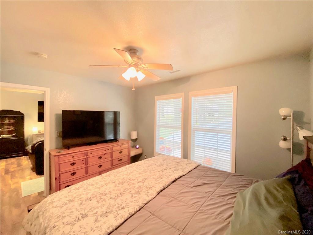 49 Ridgecrest Drive Marion, NC 28752 - Photo 13 of 25 Gallery Image 13
