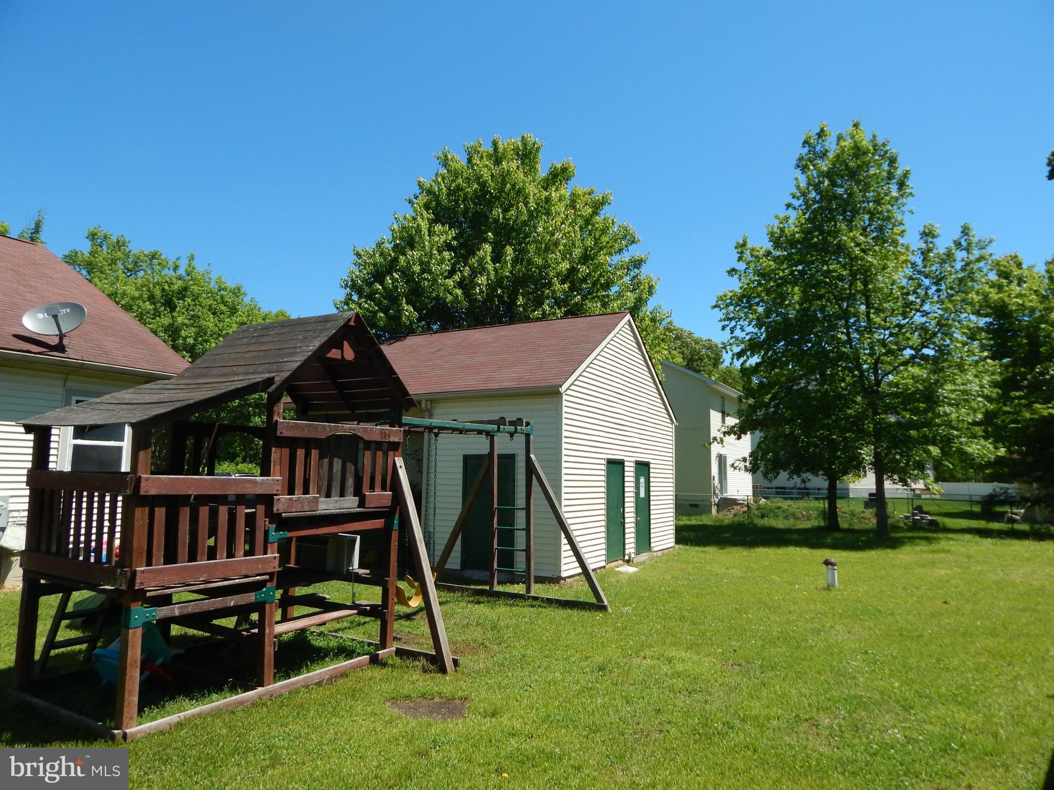 1207 Shesley Road Mayo, MD 21037 - Photo 21 of 30 Exterior (Rear)