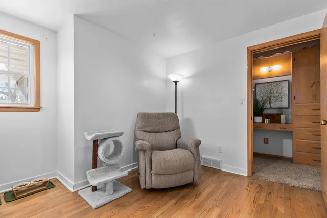 $299,900 | 1018 West Parkway Boulevard, Appleton, WI 54914