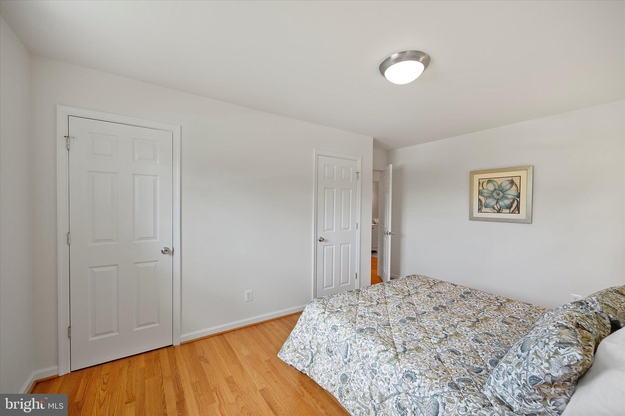 7403 Bath Street Springfield, VA 22150 - Photo 25 of 60 BEDROOM 2 - TWO CLOSETS