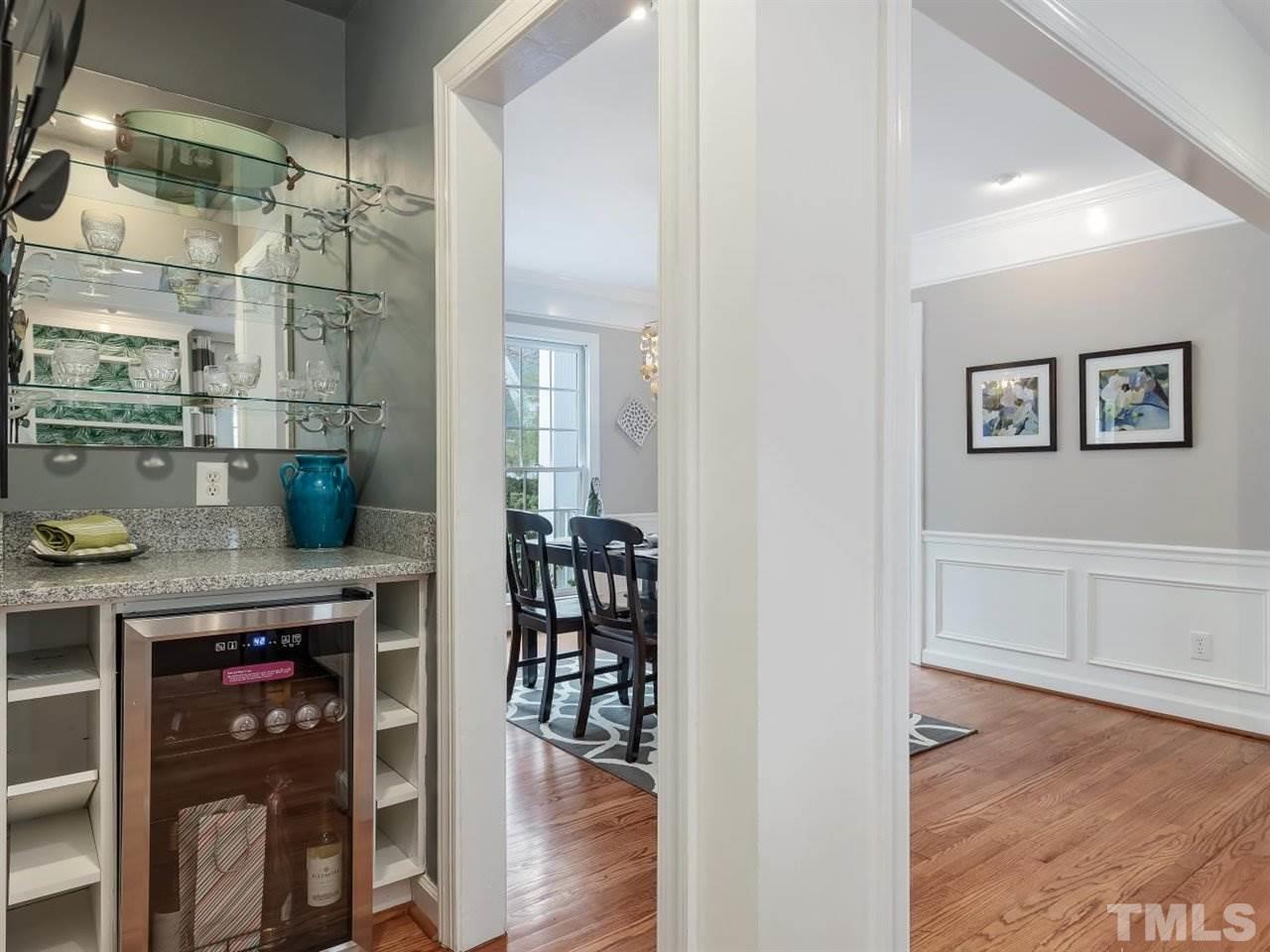 3914 Springstop Lane Durham, NC 27705 - Photo 6 of 29 Gallery Image 6