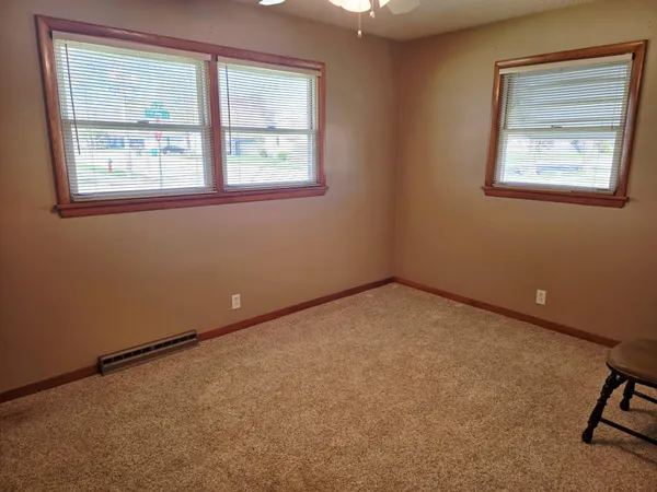 $259,900 | 1920 3rd Avenue Southeast, Austin, MN 55912