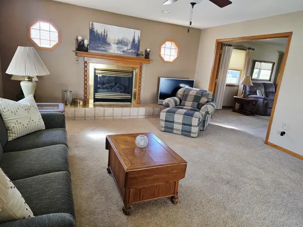 $259,900 | 1920 3rd Avenue Southeast, Austin, MN 55912