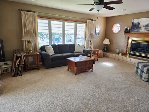 $259,900 | 1920 3rd Avenue Southeast, Austin, MN 55912