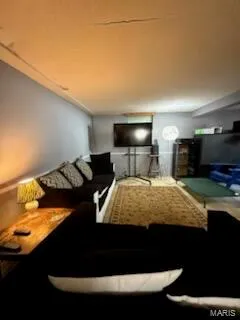 $129,000 | 107 West Plumlee Street, La Plata, MO 63549