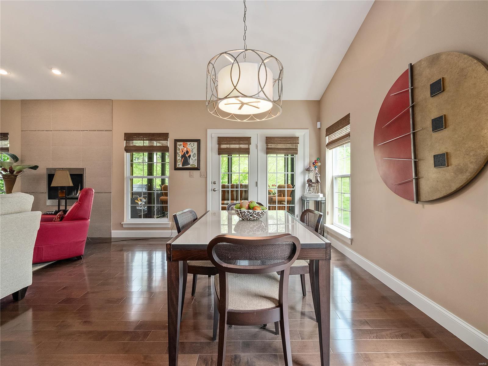 320 Kendall Ridge Court Chesterfield, MO 63017 - Photo 11 of 40