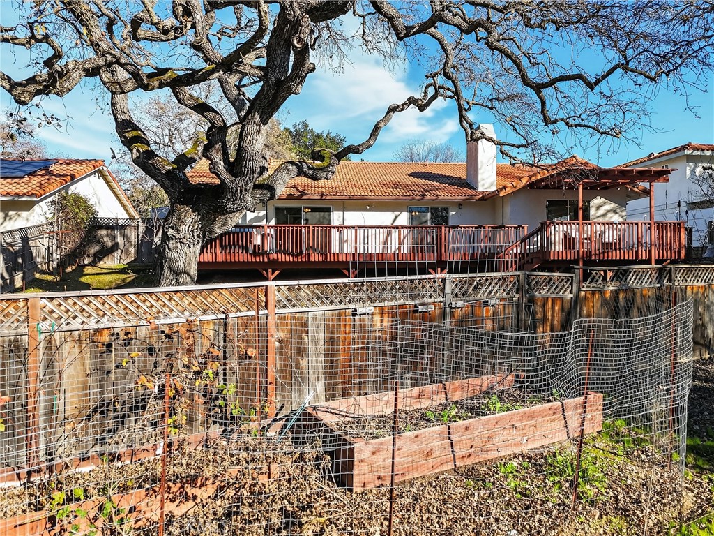 2097 Fallbrook Court Paso Robles, CA 93446 - Photo 44 of 65