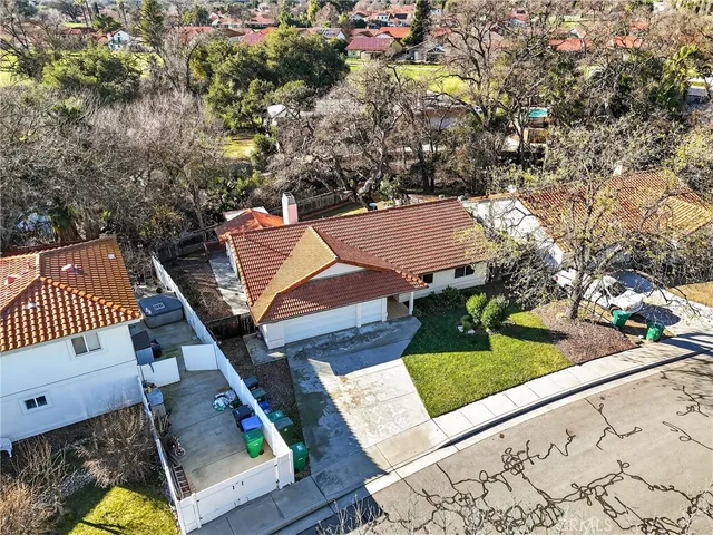 $749,000 | 2097 Fallbrook Court, Paso Robles, CA 93446