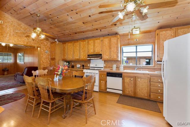 37575 Fisher Road Anza, CA 92539 - Photo 16 of 34 Gallery Image 16
