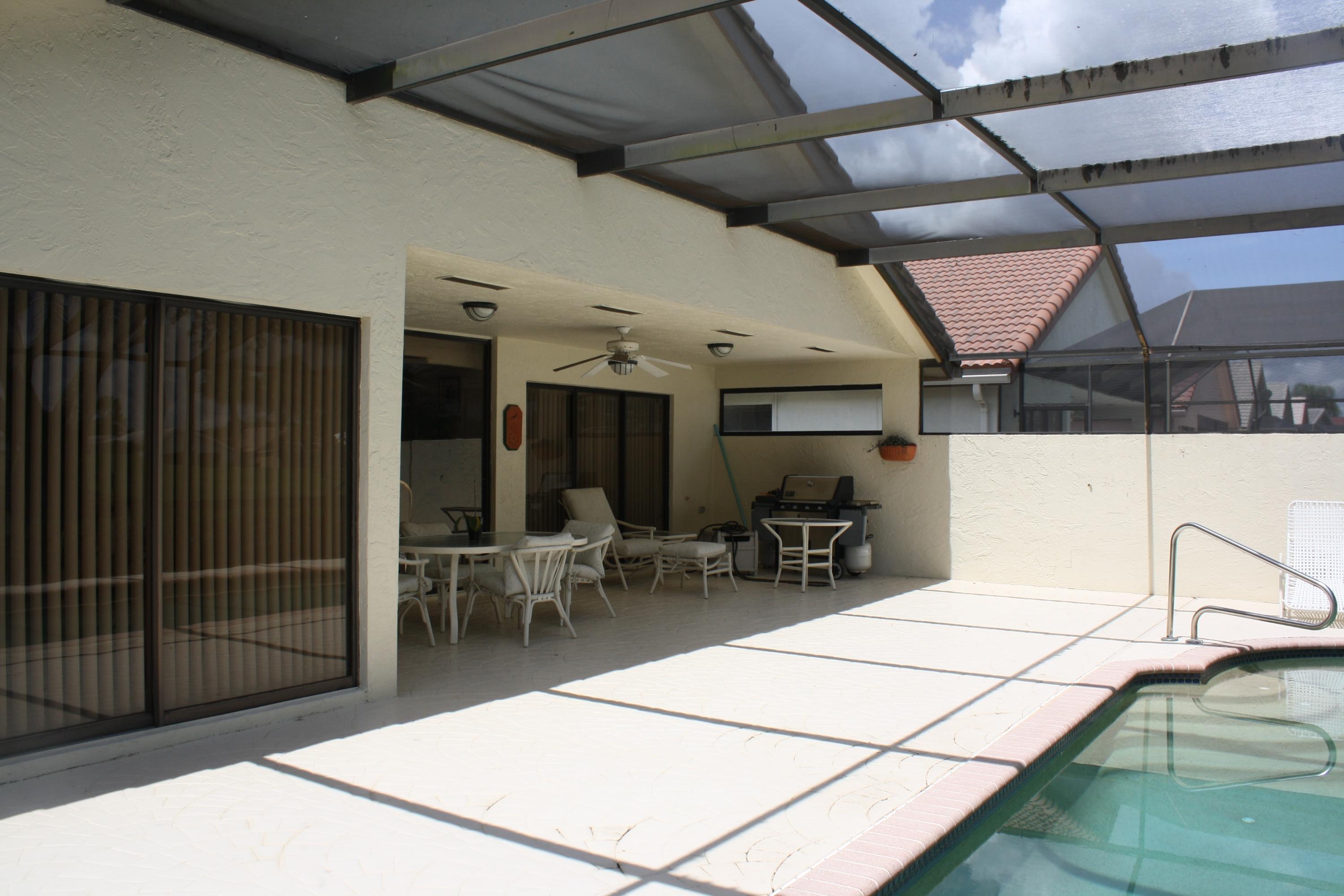 11043 Cloverleaf Circle Boca Raton, FL 33428 - Photo 16 of 22 IMG_4753