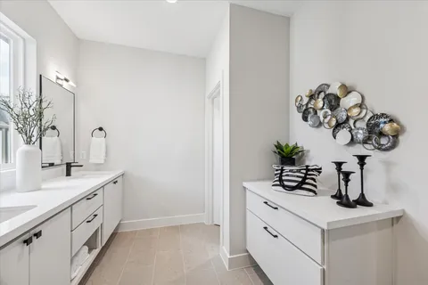 $379,900 | 526 Janisch Road, Houston, TX 77018