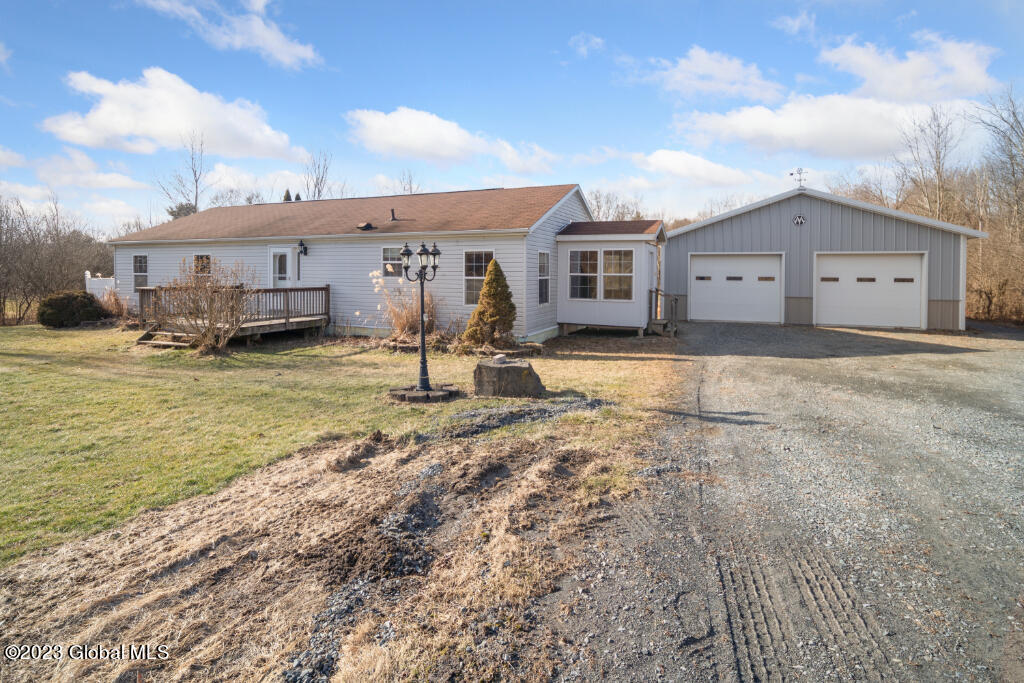 61 Blizzard Road Stillwater, NY 12170 - Photo 3 of 30 61-blizzard-road-stillwater-ny-003