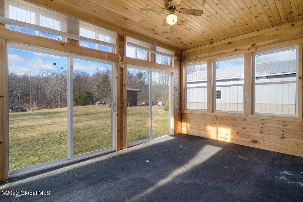 61 Blizzard Road Stillwater, NY 12170 - Photo 10 of 30 61-blizzard-road-stillwater-ny-010