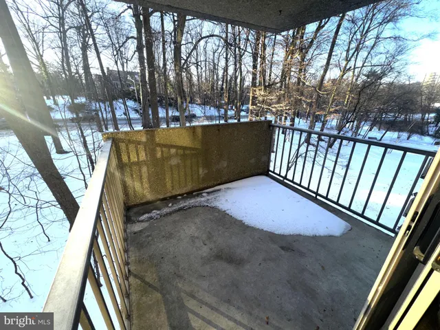 $185,000 | 1001 City Avenue, Unit EE423, Wynnewood, PA 19096