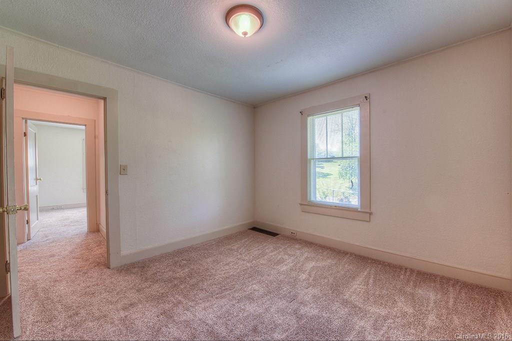 75 Spring Street Canton, NC 28716 - Photo 14 of 23 Gallery Image 14