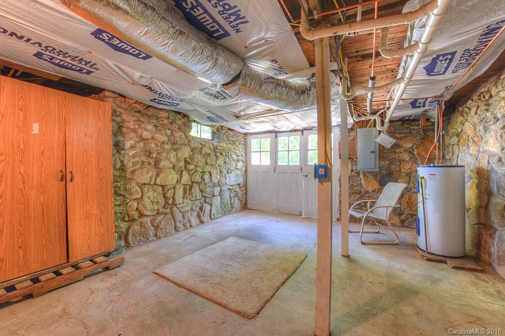 75 Spring Street Canton, NC 28716 - Photo 20 of 23 Gallery Image 20