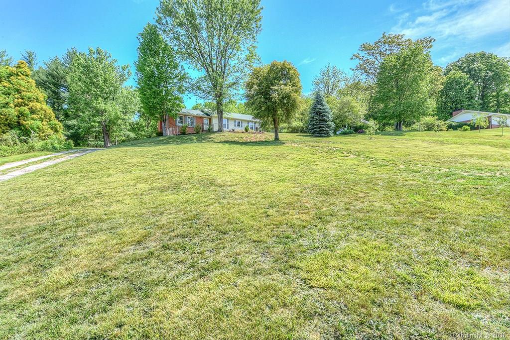 75 Spring Street Canton, NC 28716 - Photo 22 of 23 Gallery Image 22