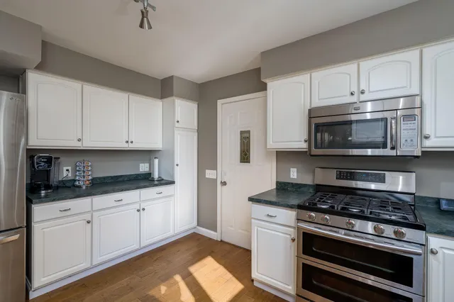 $359,900 | 451 Forest Lane, North Mankato, MN 56003