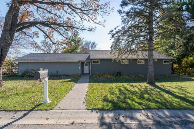 $359,900 | 451 Forest Lane, North Mankato, MN 56003
