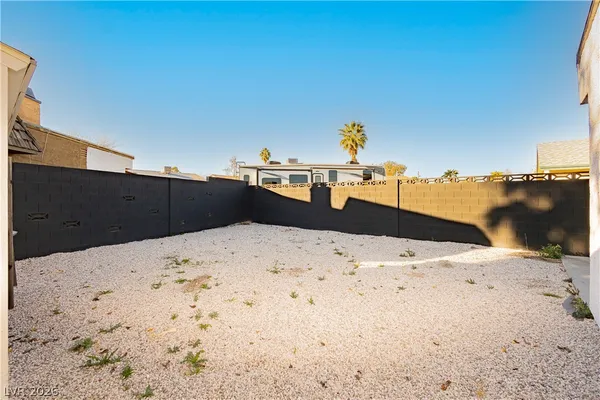 $445,000 | 241 Princess Ann Court, Henderson, NV 89015