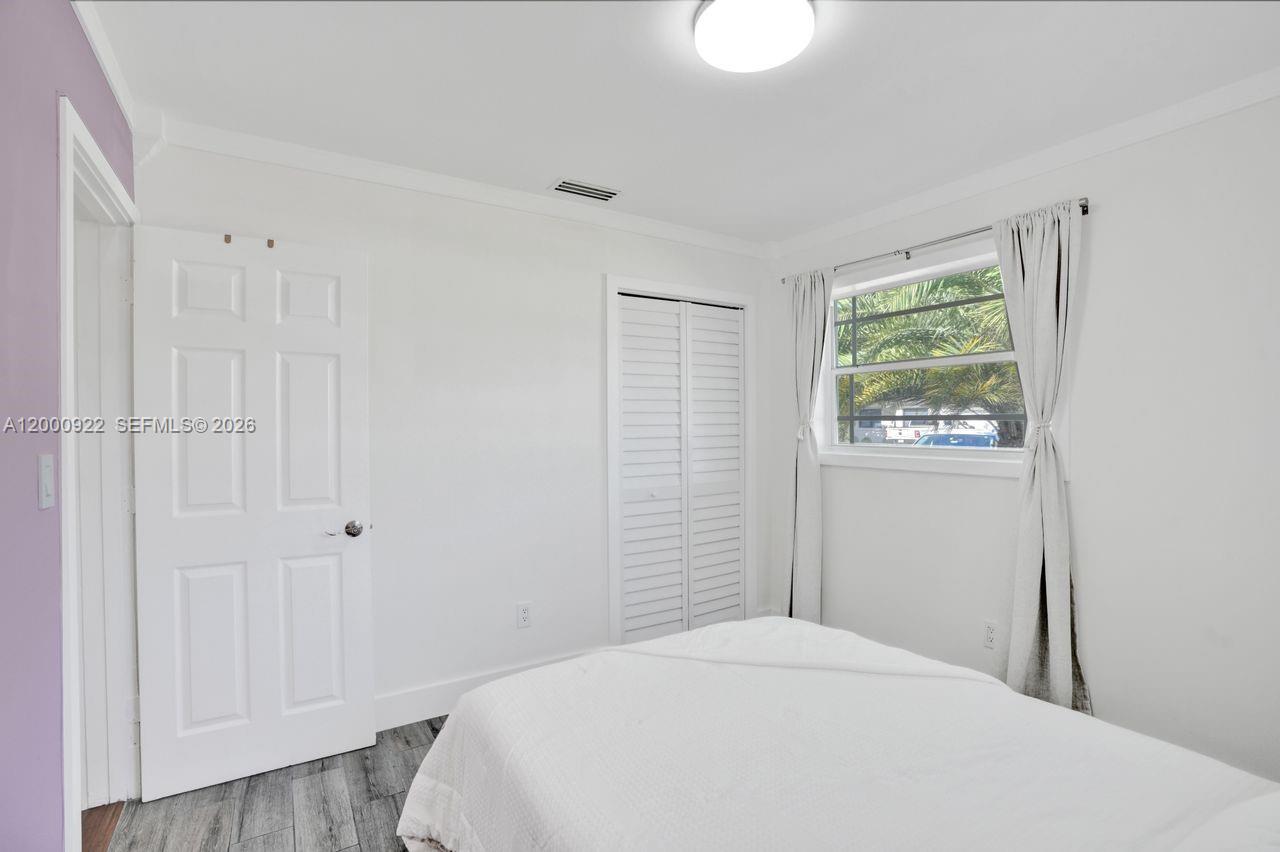 17501 Northwest 85th Avenue Hialeah, FL 33015 - Photo 19 of 63