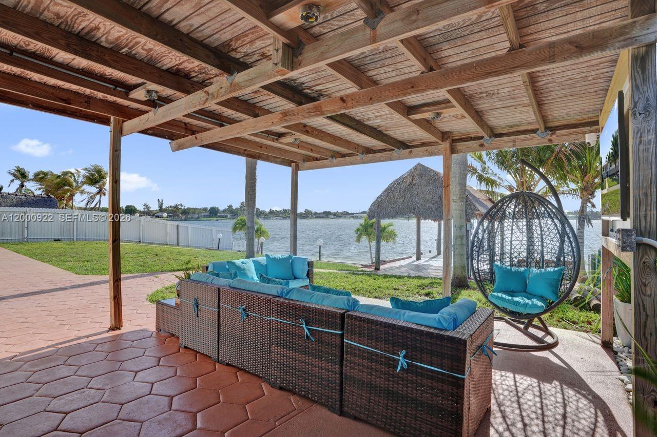 17501 Northwest 85th Avenue Hialeah, FL 33015 - Photo 45 of 63