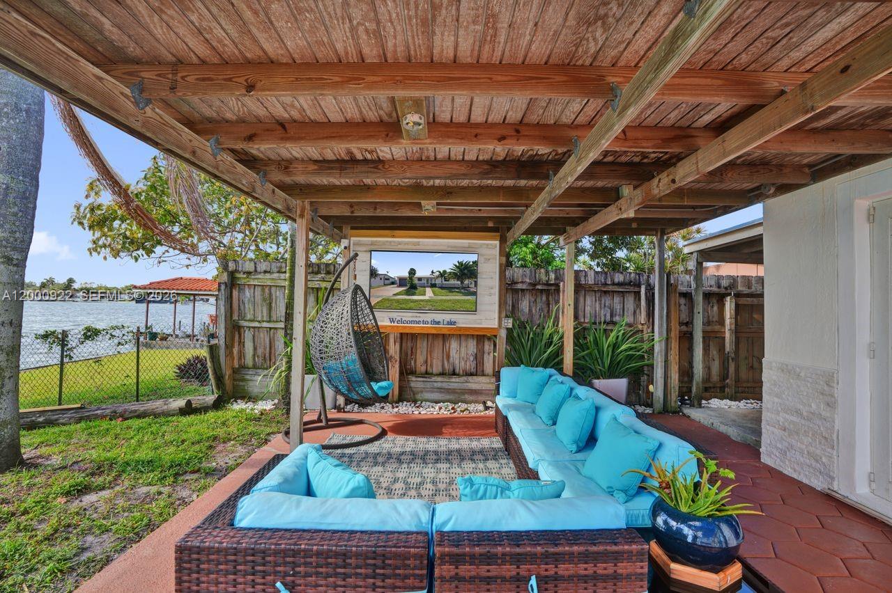 17501 Northwest 85th Avenue Hialeah, FL 33015 - Photo 48 of 63