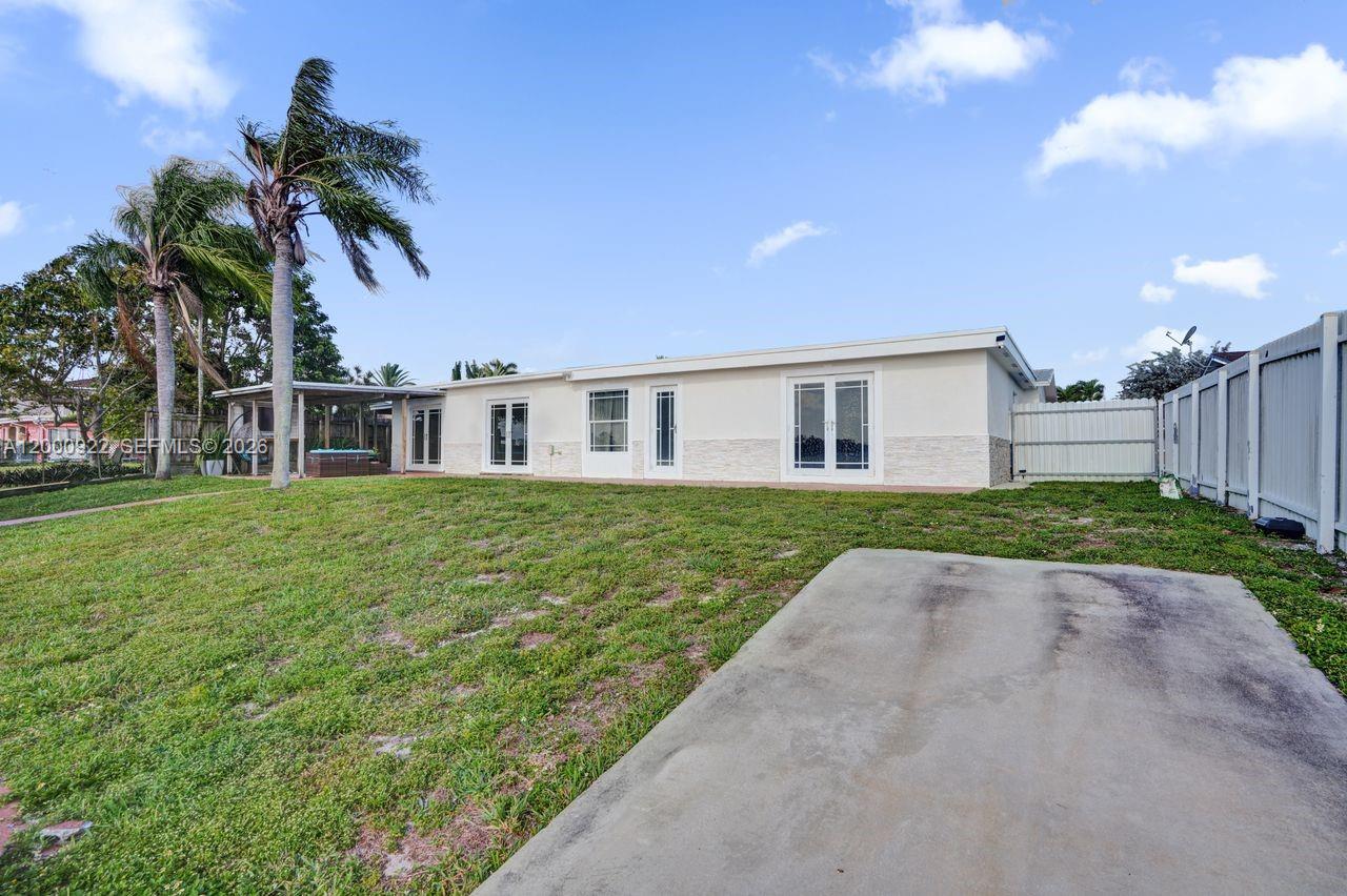 17501 Northwest 85th Avenue Hialeah, FL 33015 - Photo 52 of 63