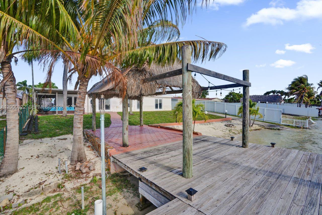 17501 Northwest 85th Avenue Hialeah, FL 33015 - Photo 58 of 63