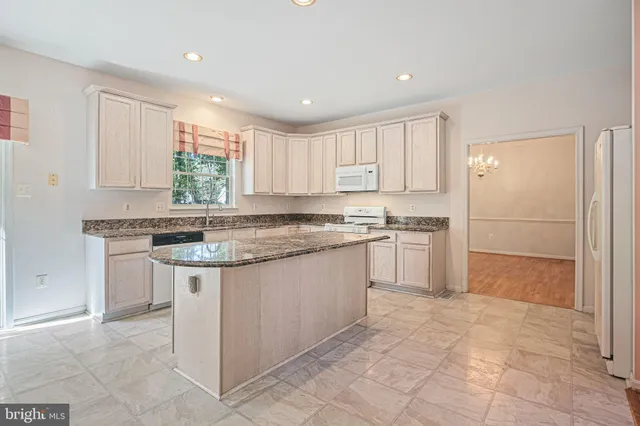 $649,900 | 7700 West Evanston Court, Severn, MD 21144